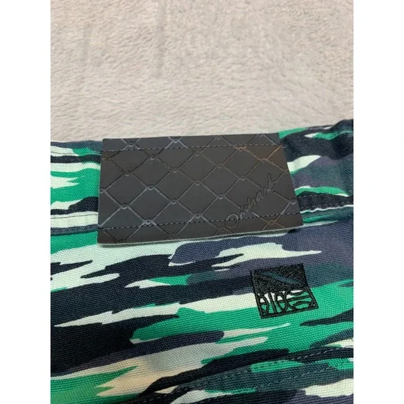 Vintage Reebok X Orchard Street Green‎ Abstract Camo Cargo Shorts Mens L 36 RARE